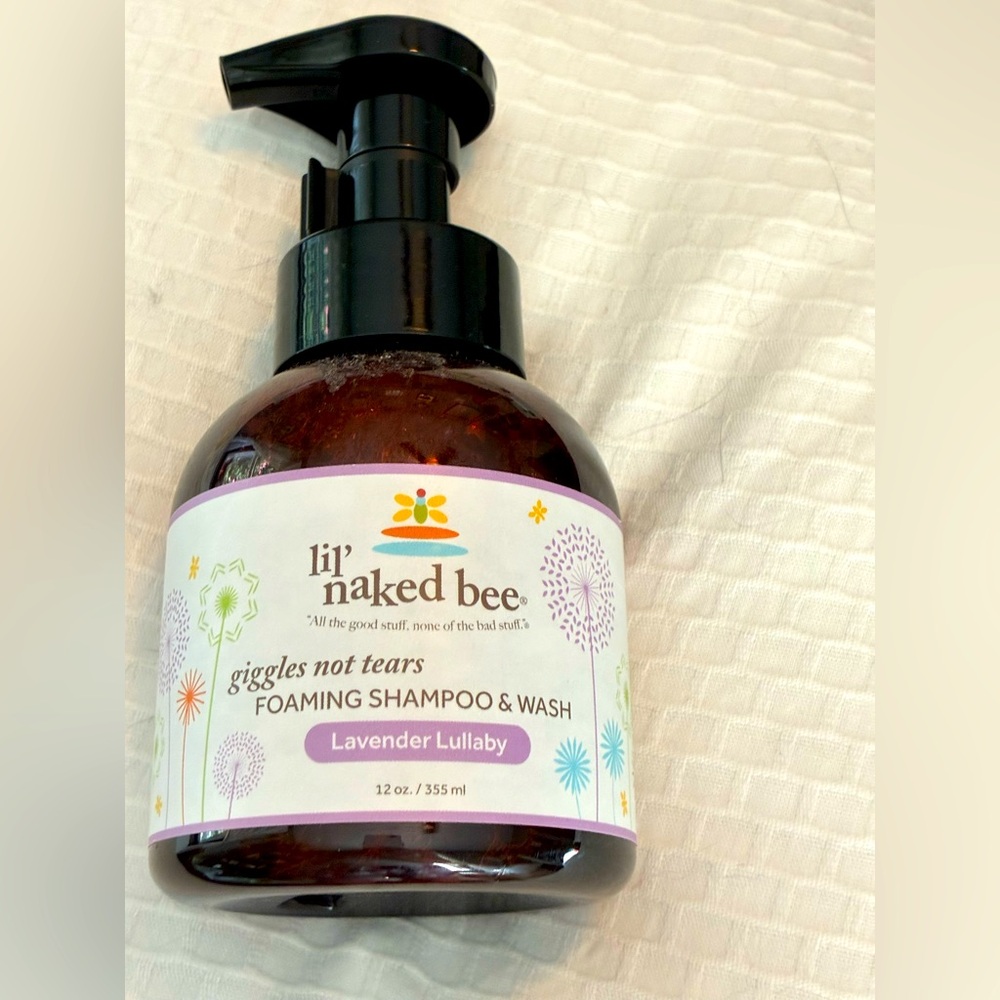 lil’ naked bee Lavender Lullaby Foaming Shampoo & Wash
